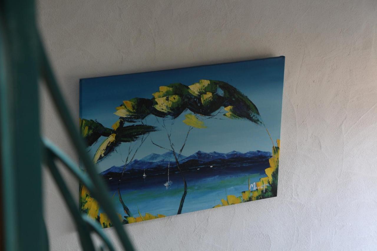 De La Couleur Aux Marquises Apartman La Londe-les-Maures Kültér fotó